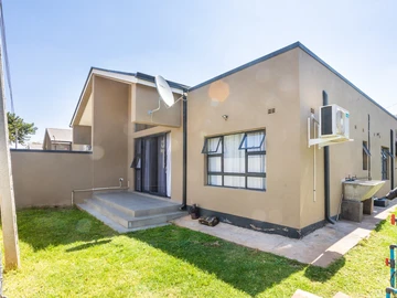 3 Bedroom Townhouse Complex