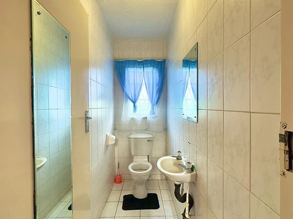 3 Bedroom Garden Flat
