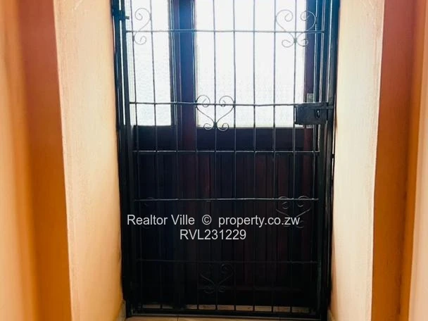 Highfield House for Rent (Sole Mandate)