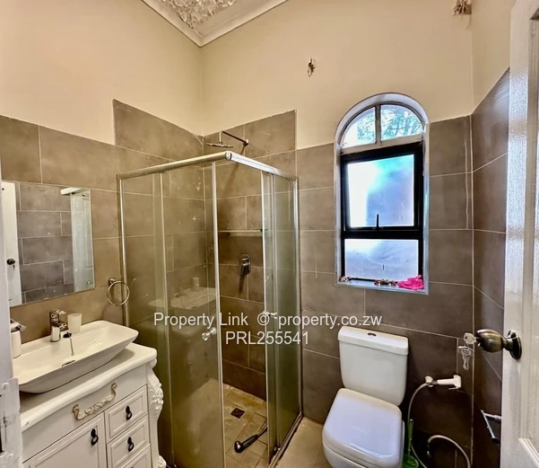 Elegant Emerald Hill House For Rent