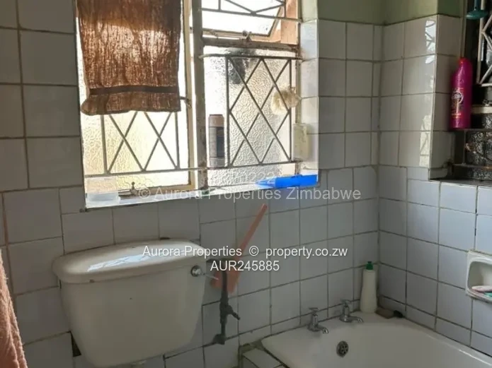 House For Sale in Bloomingdale