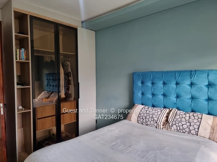 Modern townhouse development in Northend