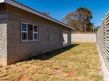 3 Bedroom Garden Flat