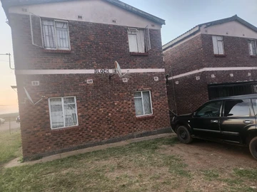 Flat & Apartment