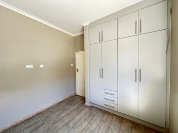 3 Bedroom Garden Flat