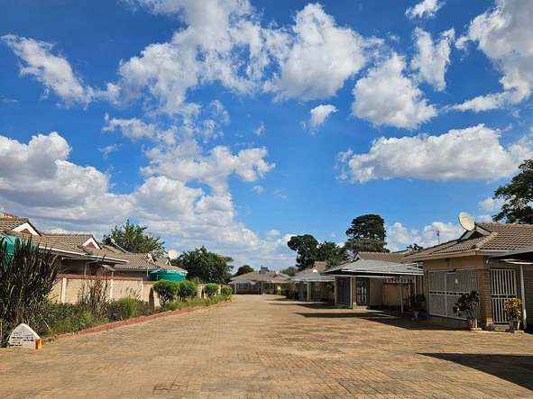 3 Bedroom Garden Flat