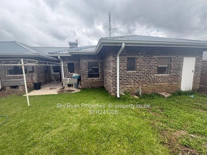 Marlborough Garden Flat For Sale