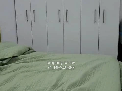 Spacious 3-Bed Marlborough Home with Borehole & Driveway