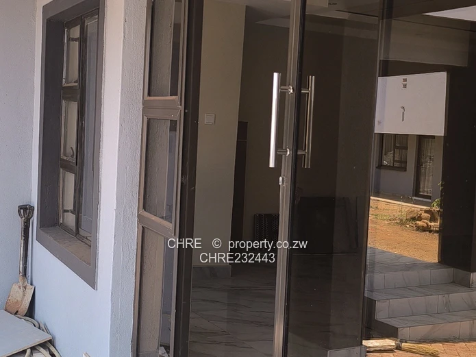Bluffhill Cluster To Let