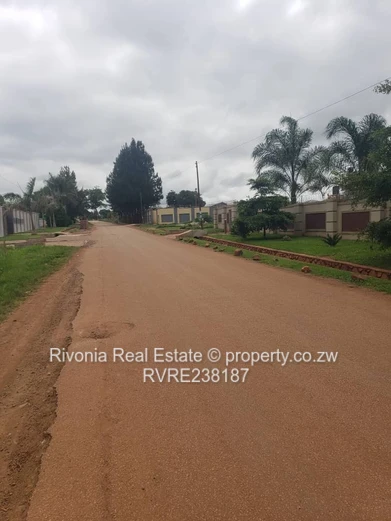 Gletwyn stand for sale 2000sqm @120k