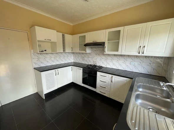 3 Bedroom Townhouse Complex