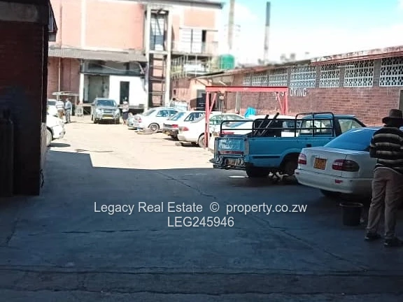 Strategic Warehouse And Office Complex Near Bulawayo CBD,High-Yield Commercial Property For Sale.