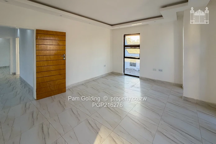 Near Completion Contemporary Duplex Unit in Good Location (Sole Mandate)
