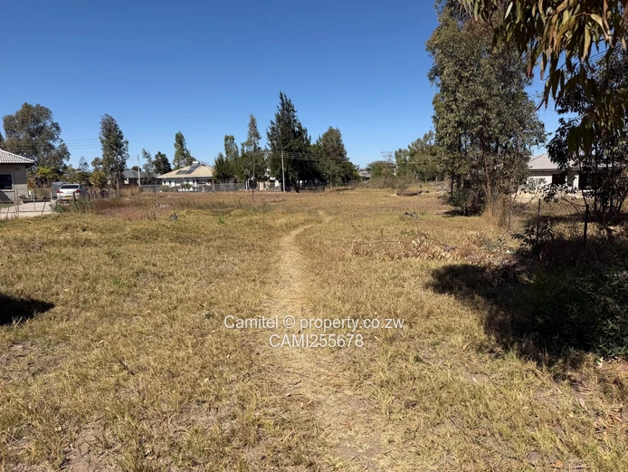 Prime 2100m2 Arlington Stand with Deeds,Tarred Roads, Access Control