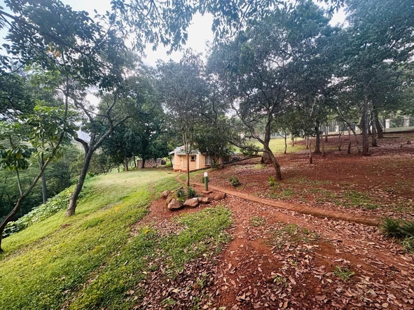 A choice of 2 fully serviced stands in Shawasha Hills