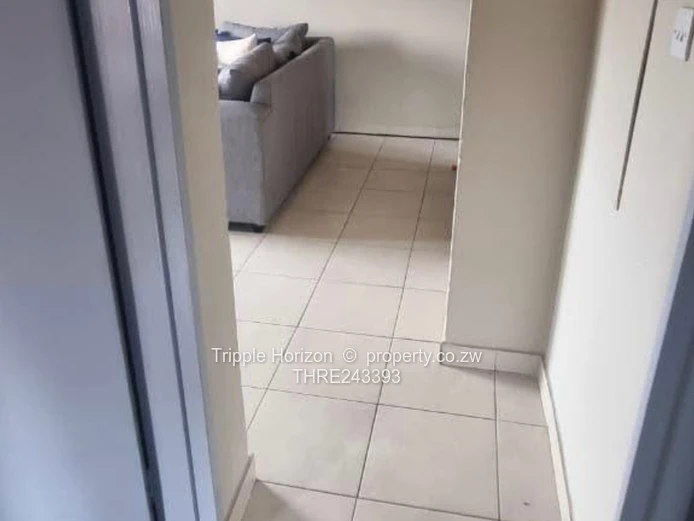 Mufakose 2-Bed Flat — Modern Fitted Kitchen & Parking