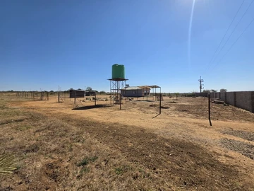 Farm & Agricultural Land