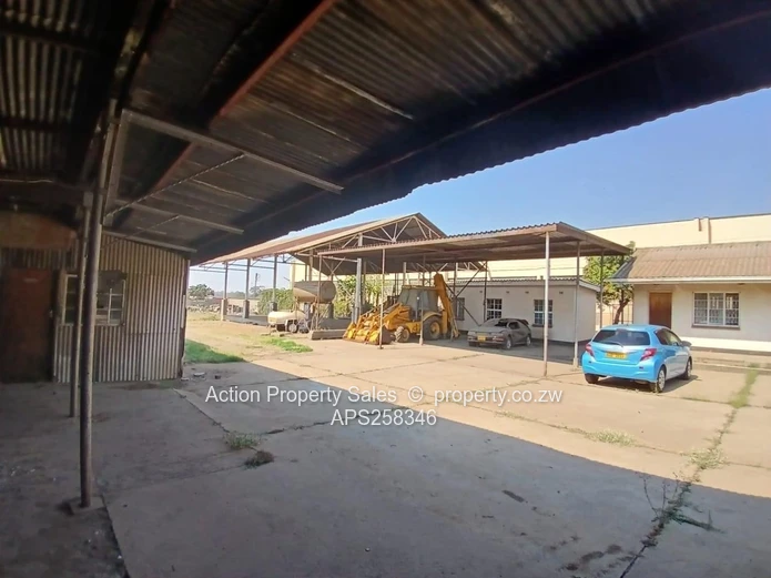 Land Plus Some Undercover Space! 