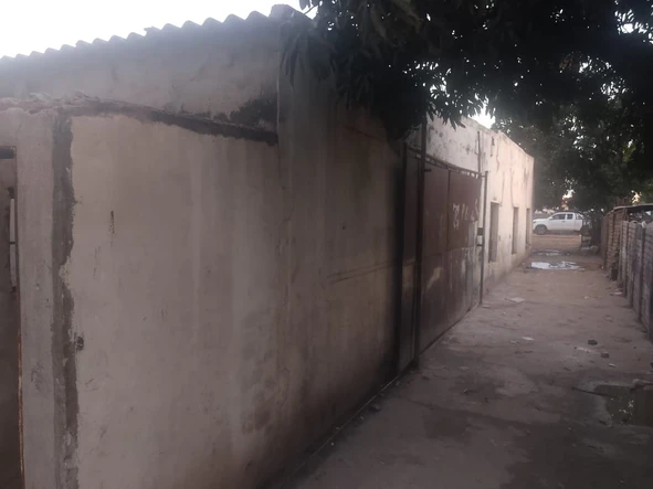 Commercial & Industrial Land