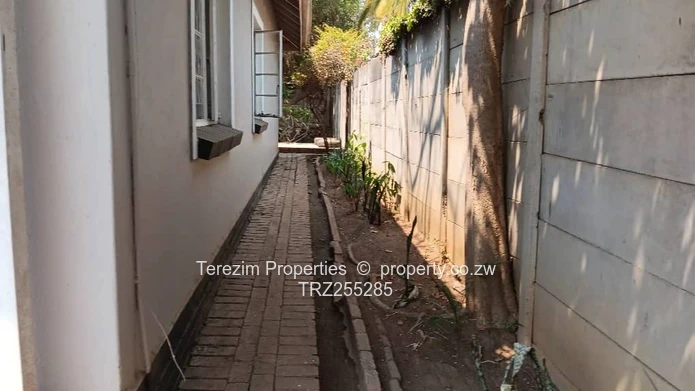 House To Rent In Avondale
