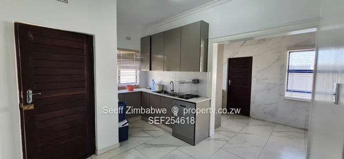 Fairview Elegance | Spacious 4-Bedroom Home with a Fresh Mint Finish (Sole Mandate)