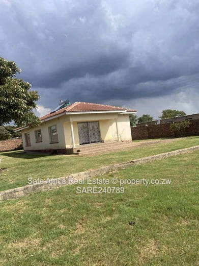 Zimre Park property to let