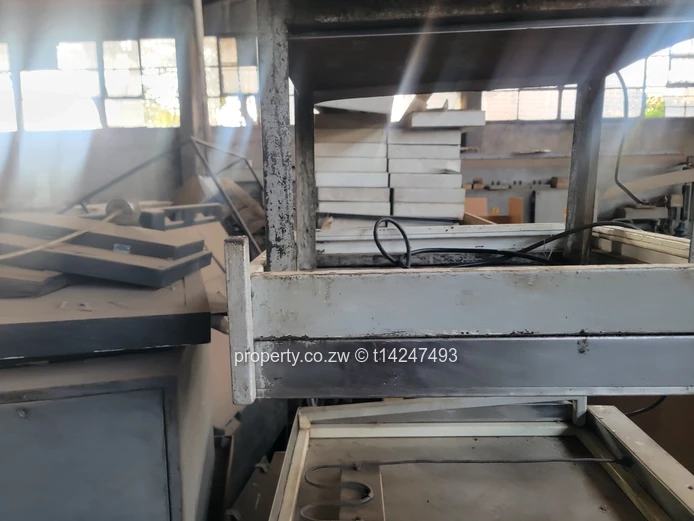 Southerton Ardbennie Industrial warehouse  (Sole Mandate)