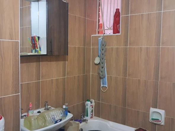 2 Bedroom Flat & Apartment