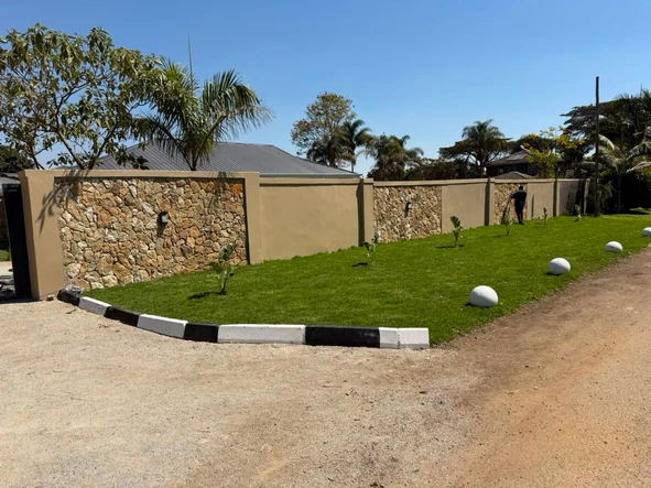 6 Bedroom House