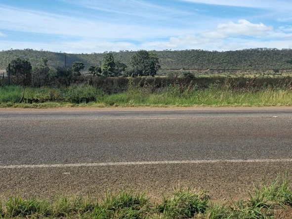 Commercial & Industrial Land