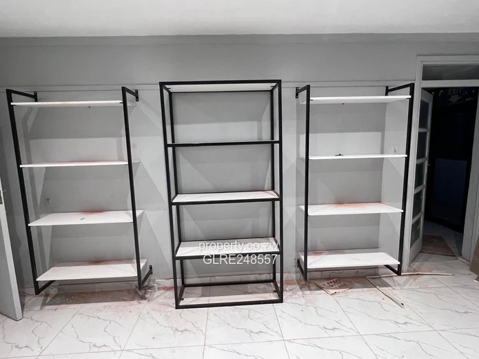 Avenues Retail Shop — Secure Gate, Tiled Showroom & Parking