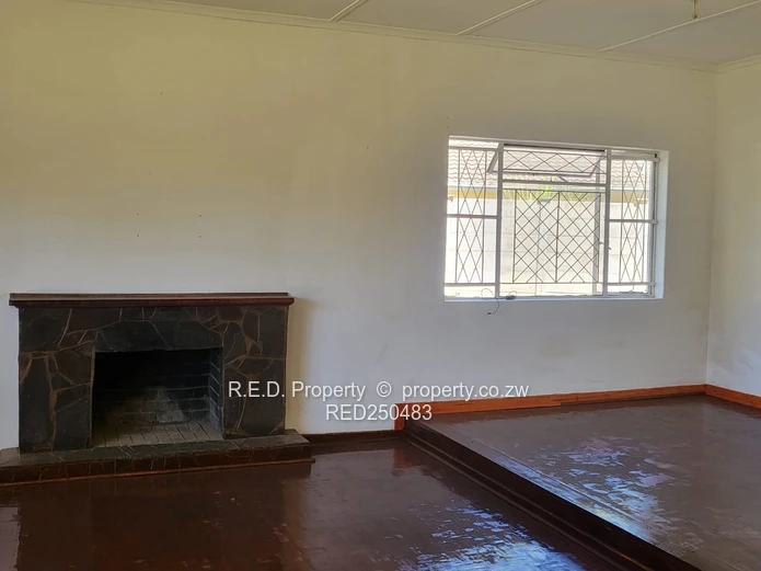 House To Let In Parklands!