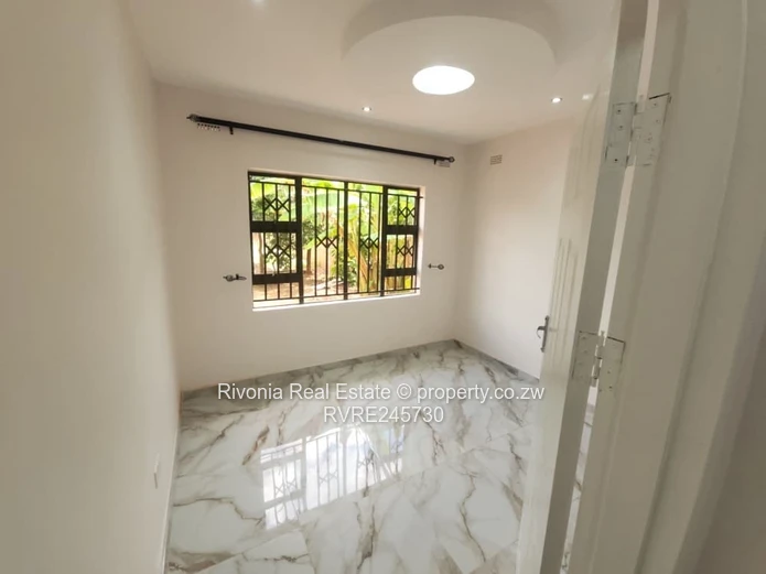 Spacious 3-bedroom cottage available to let