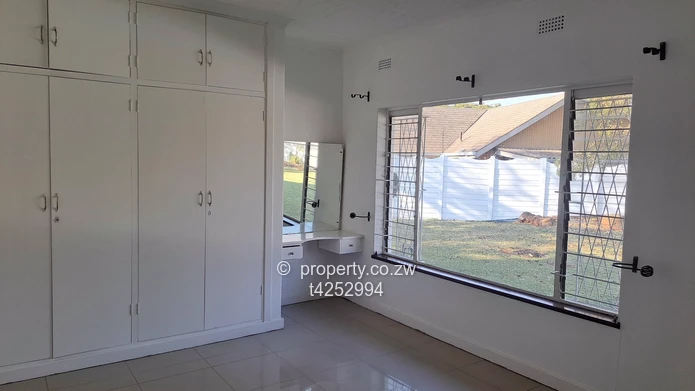 Gunhill 4 bedroomed house for Rent