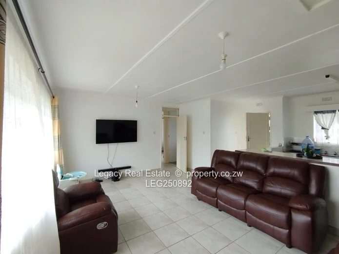 Charming 2-Bedroom Sectional Title Home For Sale In St Andrews Gardens, Meyrick Park.
