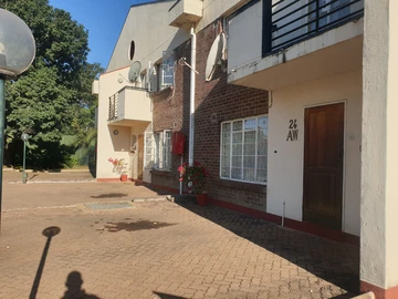 Mount pleasant furnished 2bed garden flat 