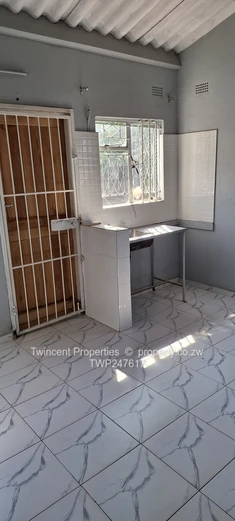 New Zengeza 4 House to let