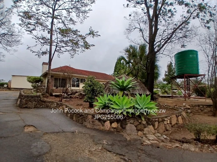 ESTABLISHED BURNSIDE | 4,048 m² | HOME & INVESTMENT OPPORTUNITY