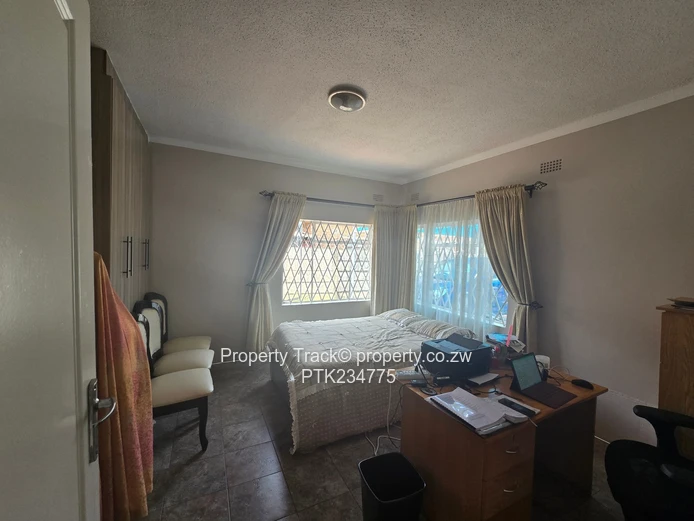 Neat and idyllic family home