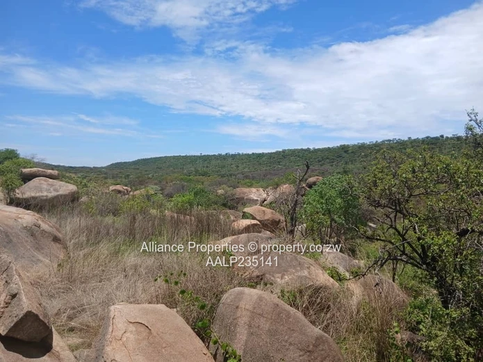 ULTIMATE RETREAT: Self-Sufficient 10-Hectare Plot (Resort/Farm/Venue) Near Lake Chivero.