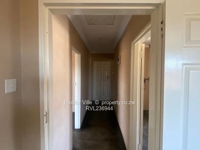 House available to let in Tynwald behind N Richards Shopping Centre Bulawayo Road