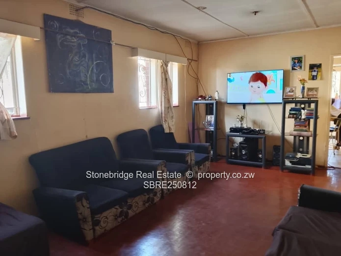 Paddonhurst Semi-Detached Property $80 000