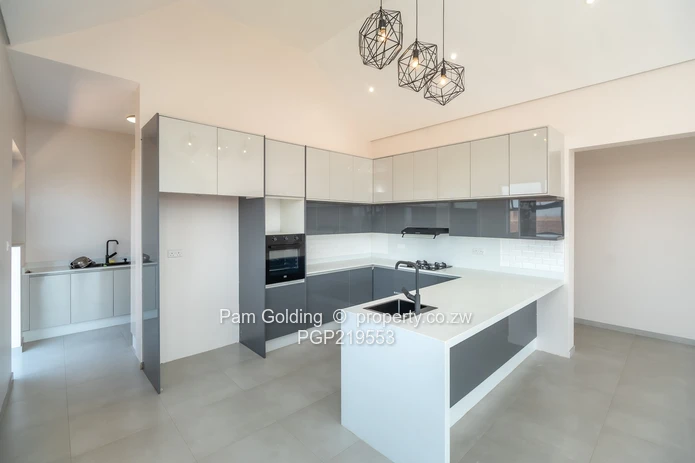 Modern, Luxury 4 Bedroomed Home in the New Up and Coming Area of Pomona  (Sole Mandate)