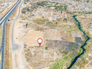 Commercial & Industrial Land