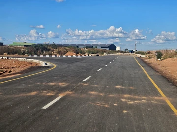 Commercial & Industrial Land