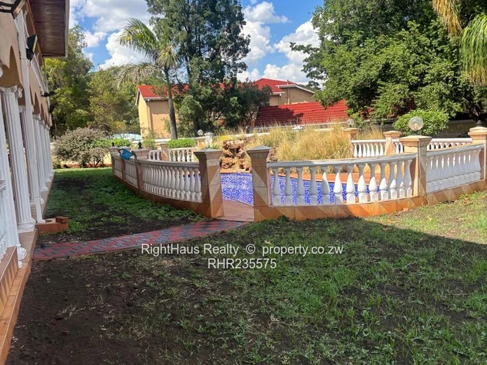 Ambassadorial/ Executive 9 Beds House To Rent