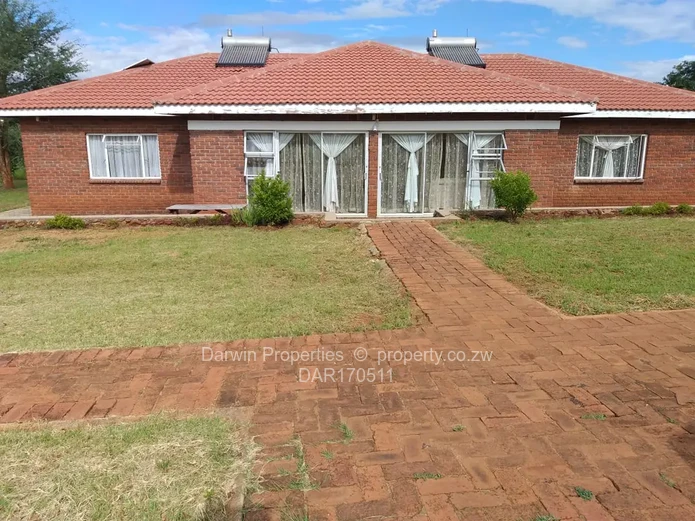 2 Bed Garden Flat for Rent in Brooke View, Hogerty Hill DAR170511