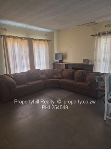 Ashdown Park House for sale (Sole Mandate)