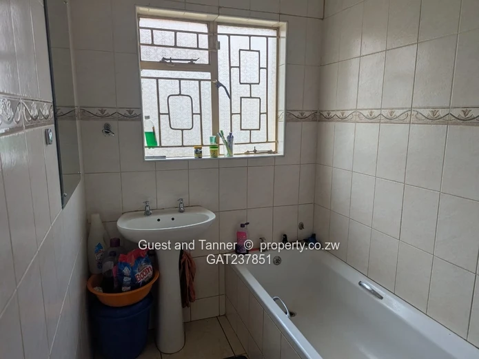 House For Sale in Bloomingdale