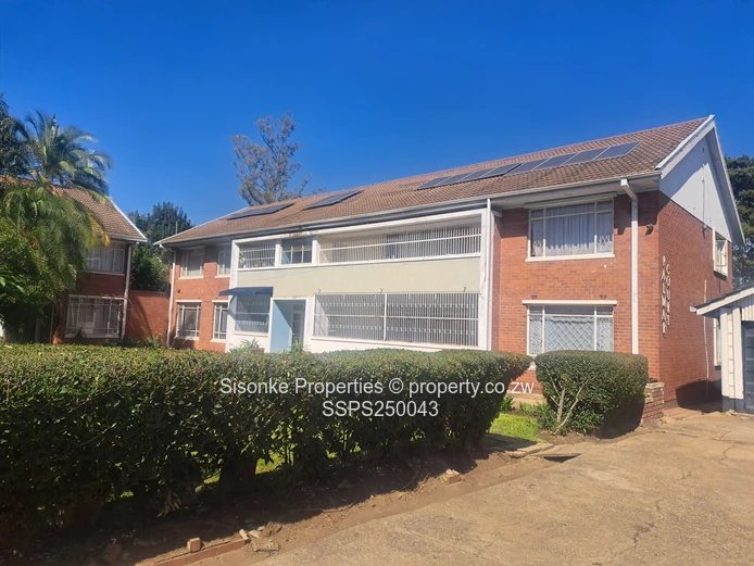 2 bed garden flat for rent-Palmer Court,Avondale 